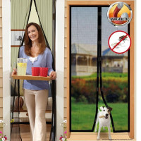  Антимоскітна сітка на магнітах Magic Mesh.