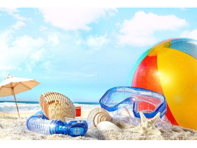 Що взяти із собою на природу: чек-лист літніх товарів